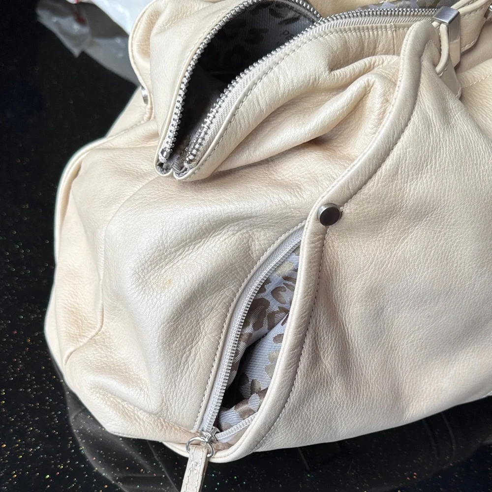 Perlina Cream Leather Duffel Bag with Dual Straps